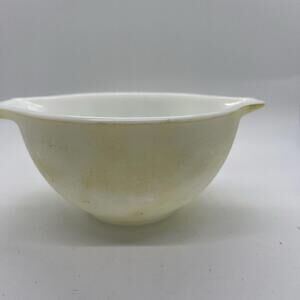 Vintage‎ Pyrex 441 Yellow 1-1/2 Pint Mixing Bowl 6” USA